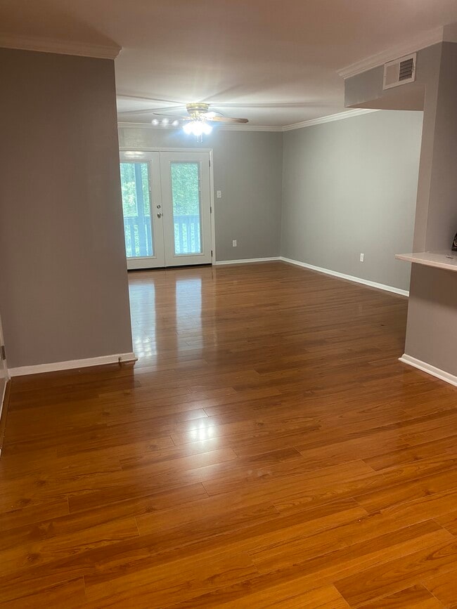 Photo - 1002 Woodland Vlg Unit 1002