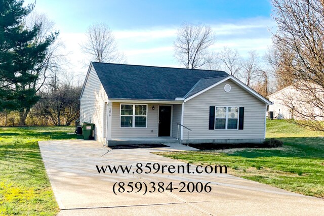 Photo - 2870 Russell Dr House