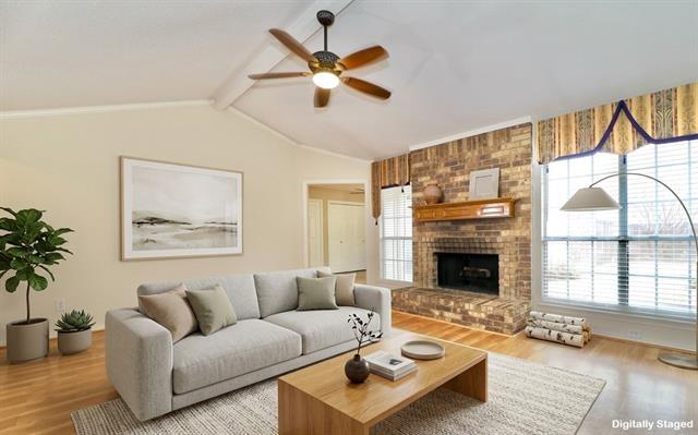 Photo - 1909 Johnson Dr