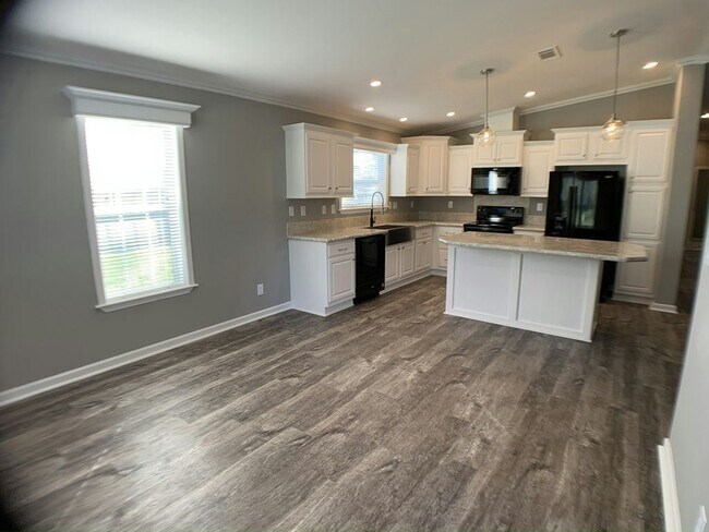 Photo - 3014 Acorn Trail