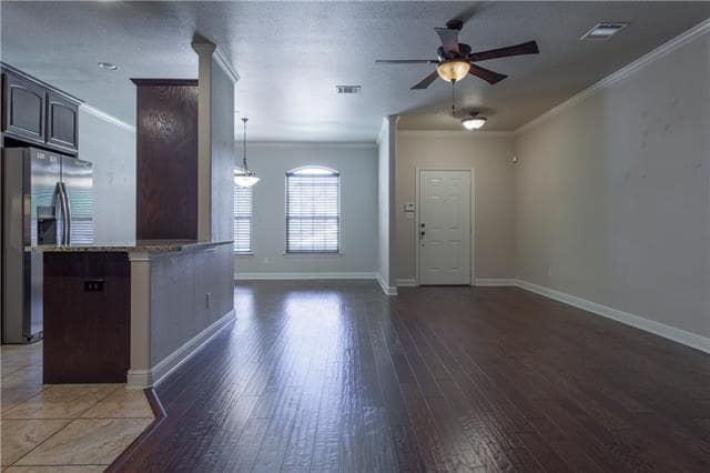 Photo - 1805 Desoto Dr