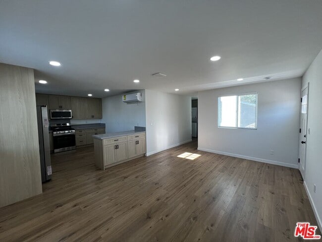 Photo - 21928 Viscanio Rd