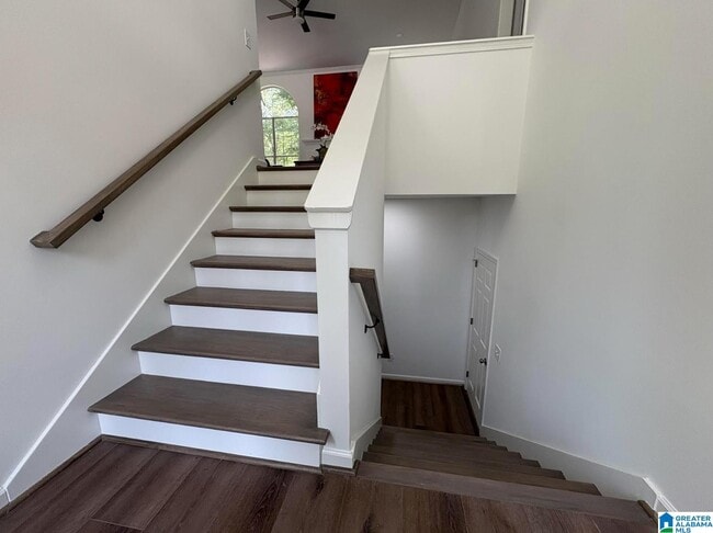 Photo - 113 Loyola Cir