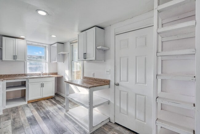 Photo - Newly Renovated 3 Bedroom, 1 Bathroom Townhouse