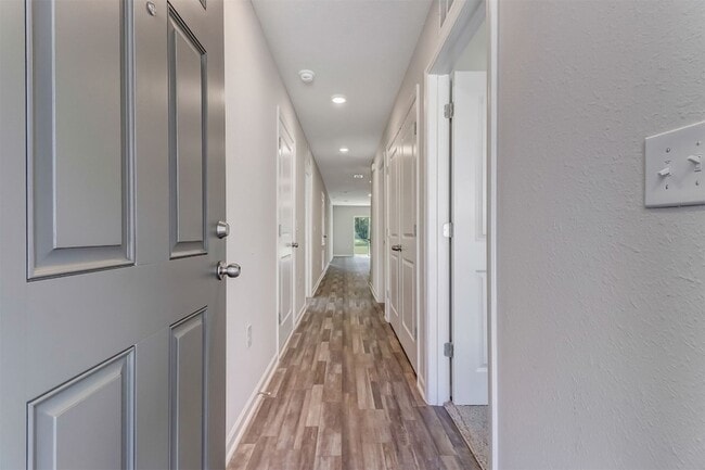 Photo - 45177 Red Brick Dr