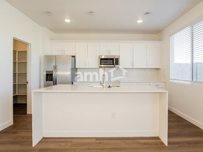 Photo - 20177 W Thomas Rd