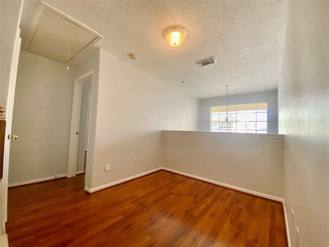 Photo - 2710 Grants Lake Blvd Unit True