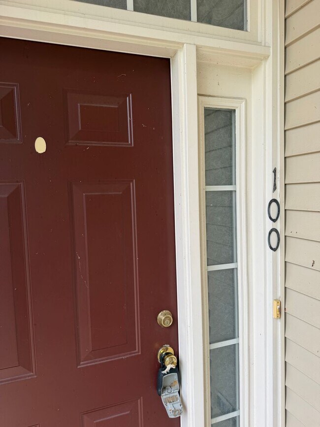 Photo - 908 Orchard Ridge Dr