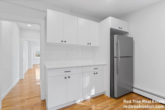 289 Hancock St Unit 3