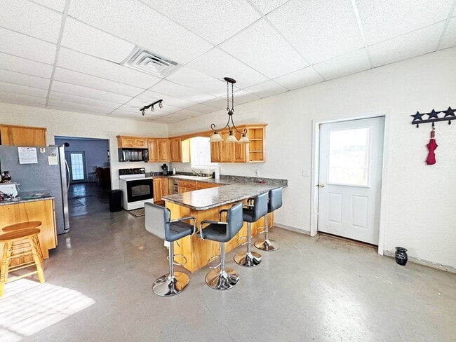 Photo - 47320 TX-118