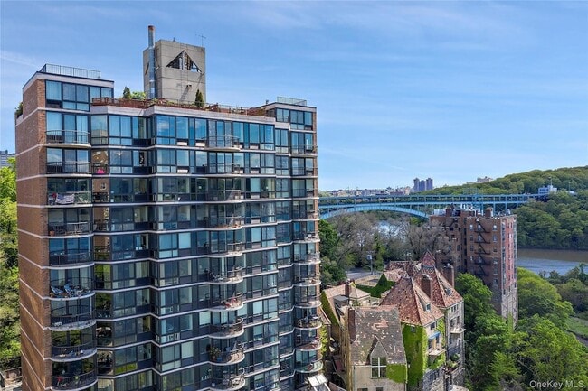 Photo - 2521 Palisade Ave Unit 11B