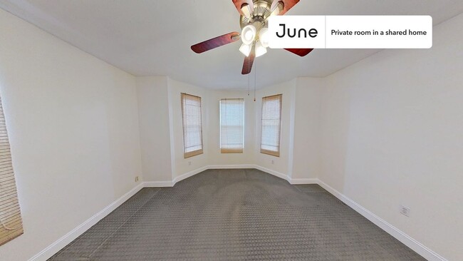 Private bedroom in 3 bed/1 bath Home - Private bedroom in 3 bed/1 bath Home Unit B
