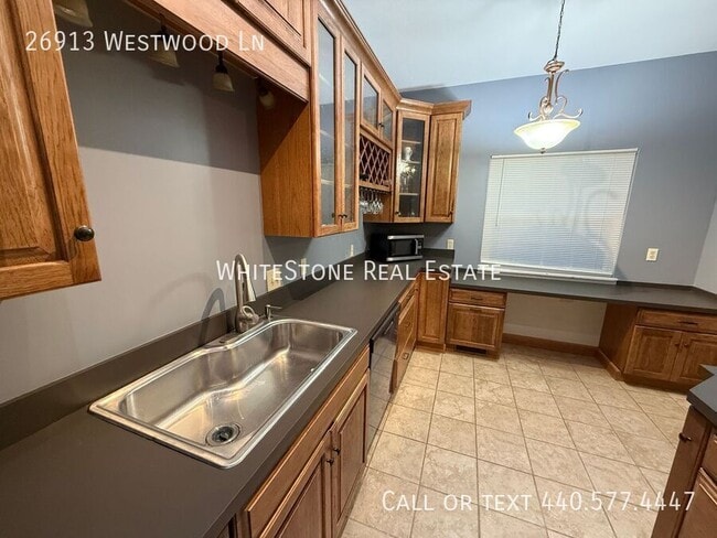 Photo - 26913 Westwood Ln