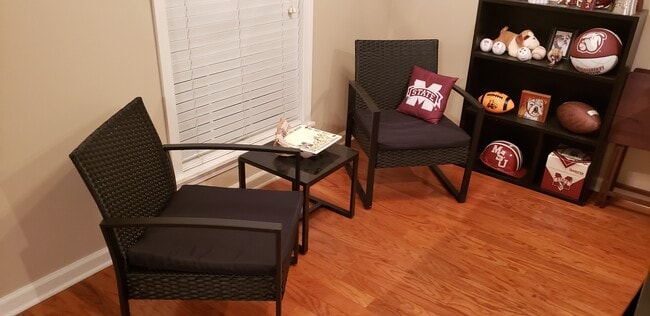 Photo - 1064 N Montgomery St Unit F