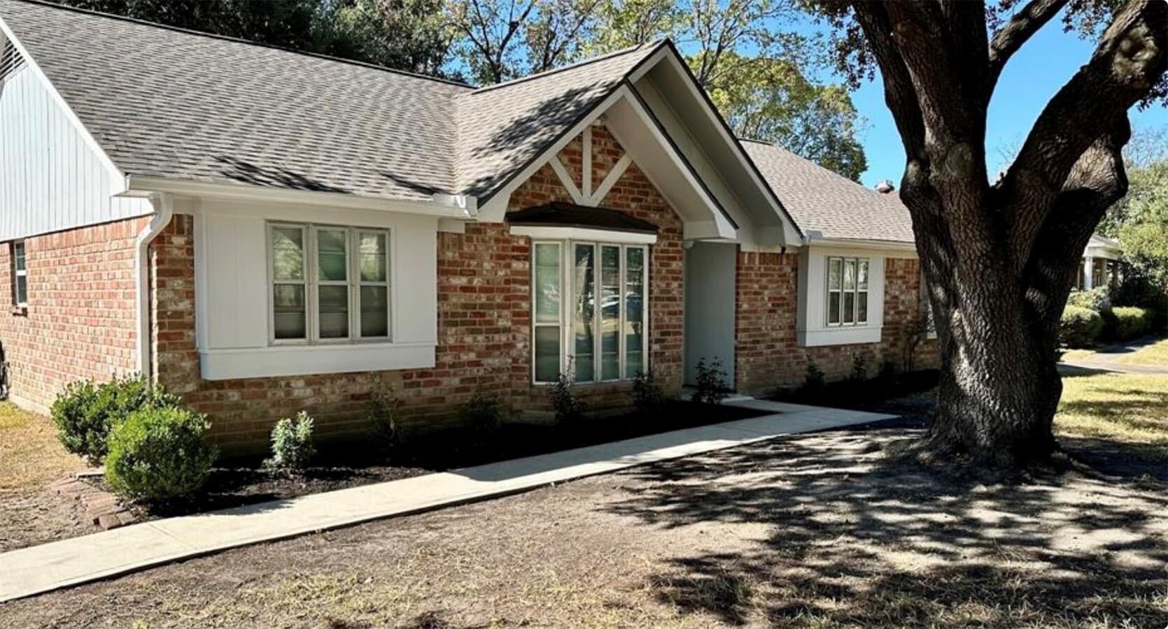 Photo - 4310 Cinnabar Dr