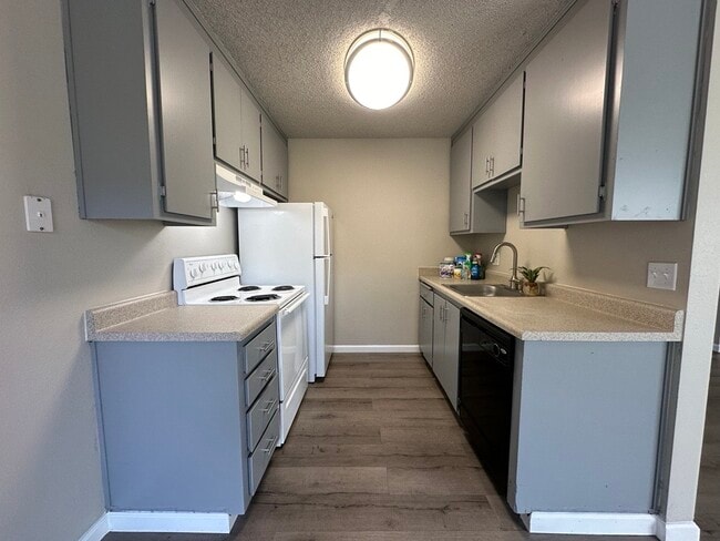 1x1 Downstairs Remodel - Garden Villa