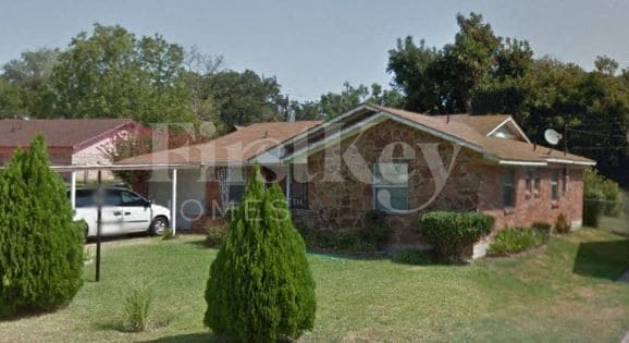 Building Photo - 6318 Songwood Dr