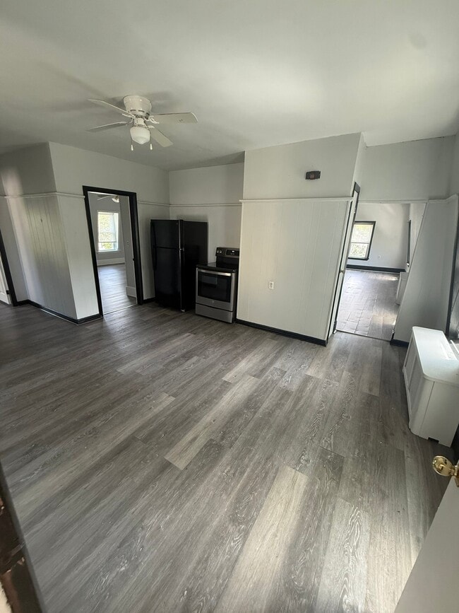 Photo - 70 Rowan St Unit 3