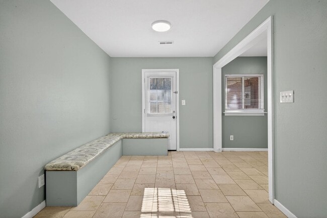 Photo - 4713 Clintwood Dr
