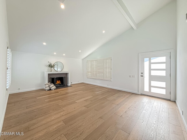 Photo - 1915 Woodside Dr