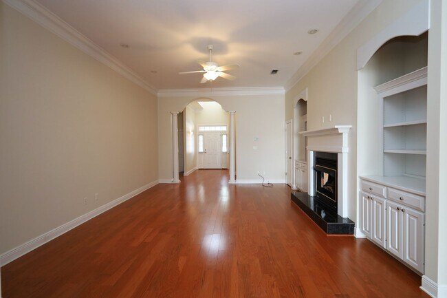 Photo - 3261 Jordan Wy