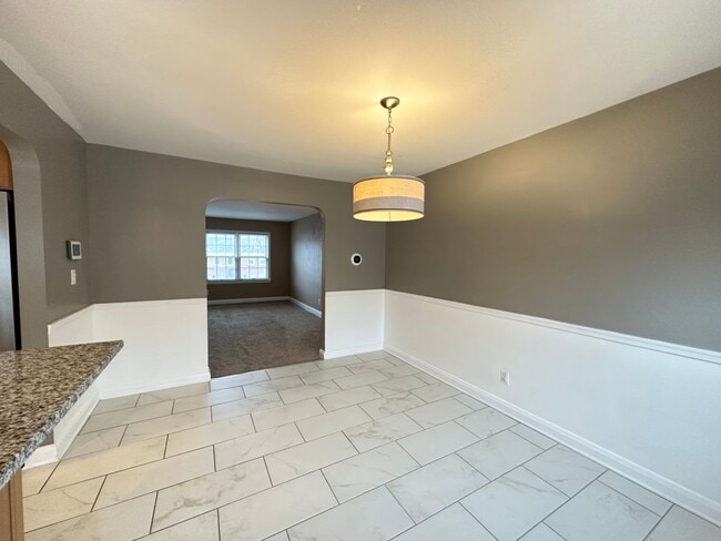 Photo - Stunning 3Bedroom Townhome in Parkville