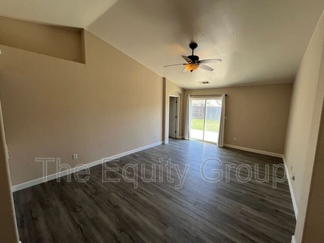 Photo - 1737 W Median Ave