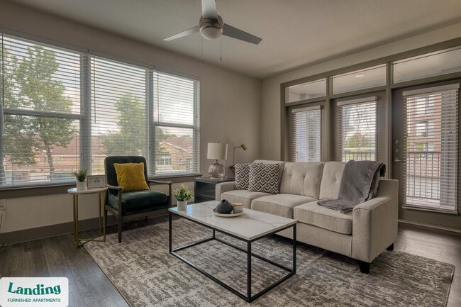 Building Photo - 300 Enclave Dr Rental