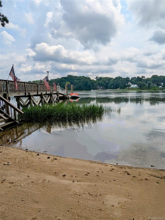 Photo - 175 Old Field Rd