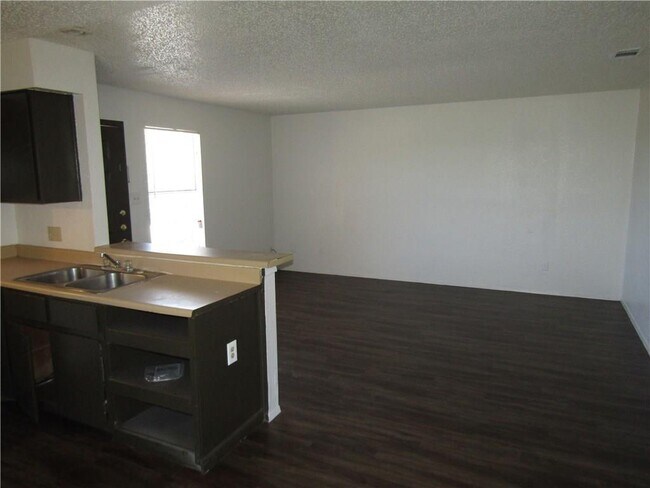 Photo - 4910 Pepper Ln