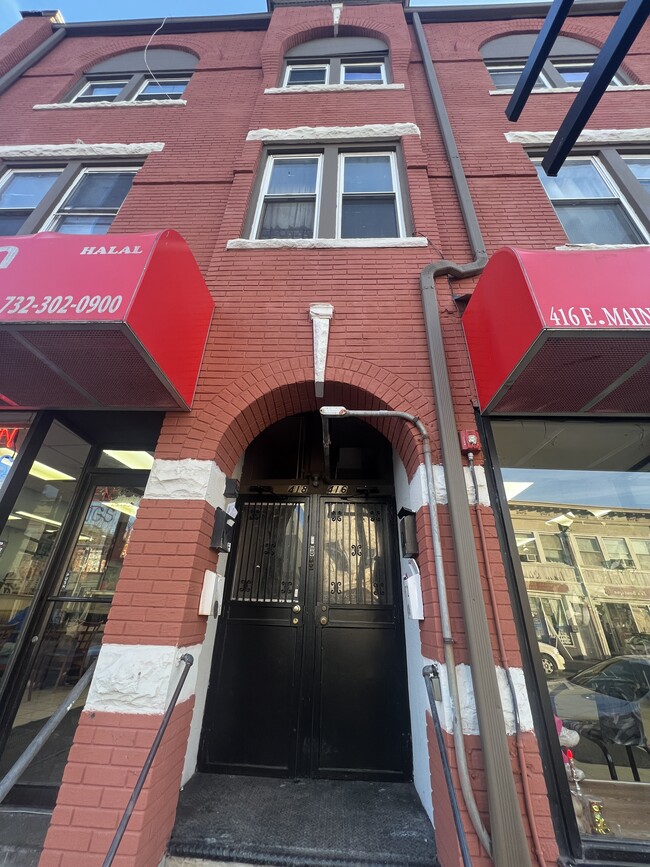 Building Photo - 416 E Main St Unit 3 W Rental