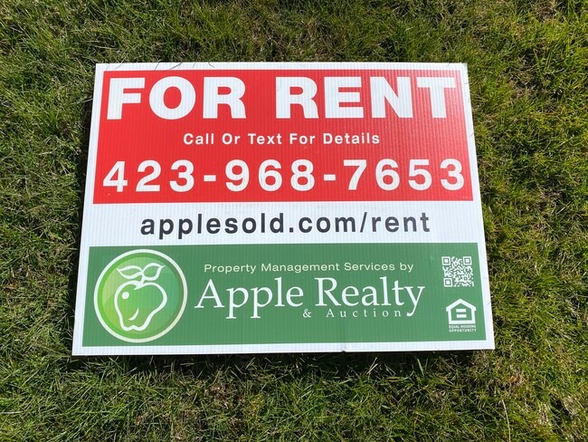 Photo - 1803 E Oakland Ave