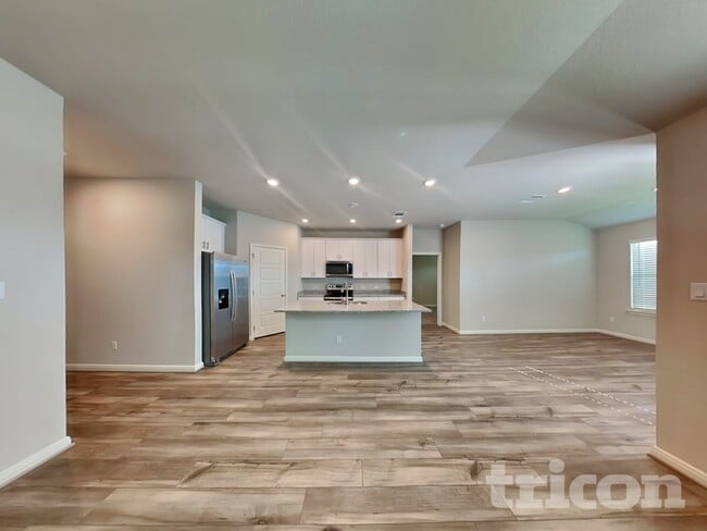Photo - 5504 Shasta Pl