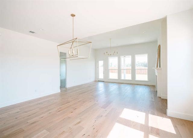 Photo - 138 Kingfisher Ln