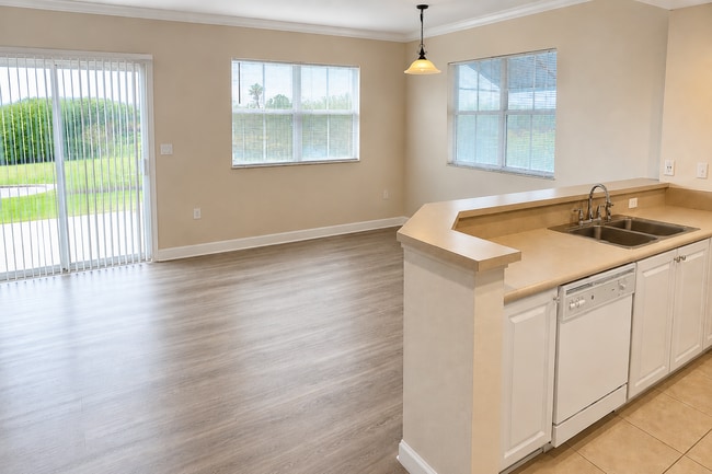 Building Photo - 4620 Pga Blvd Unit 203