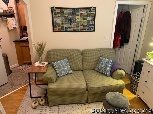 Photo - 38 Hemenway St Unidad 6