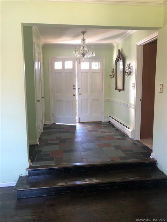 Photo - 927 Burroughs Rd