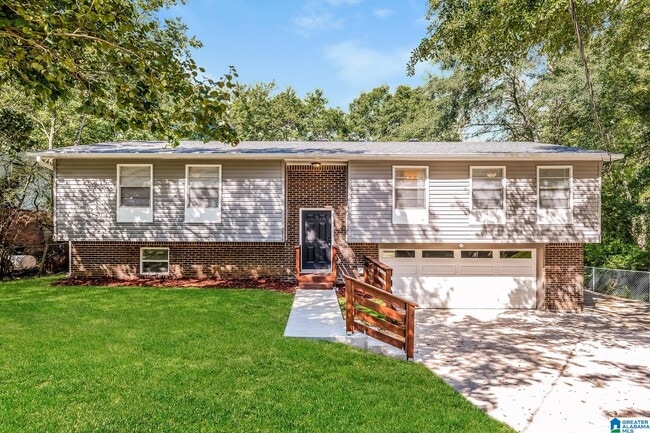 Building Photo - 3814 Mars Ave