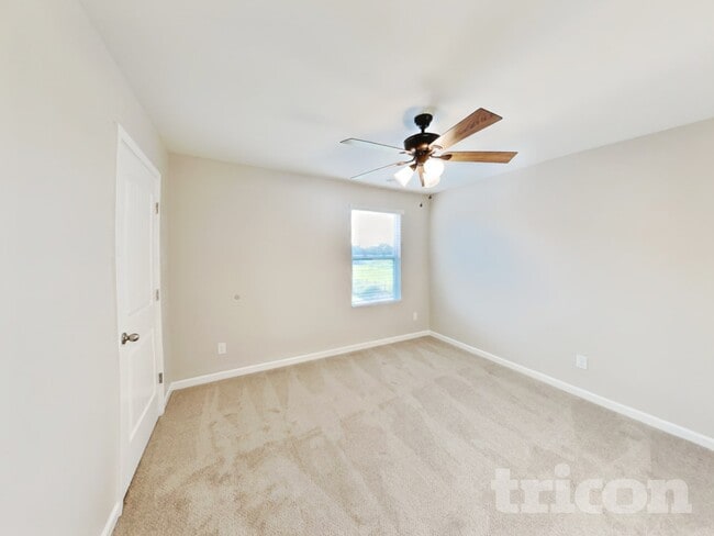 Photo - 212 Tessa Grace Wy
