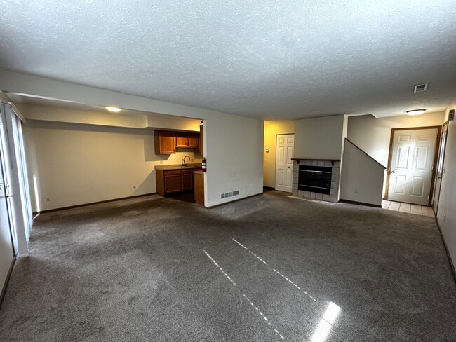 Photo - 3632 Harris Ave NW