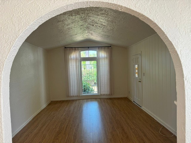 Photo - 942 Havenhurst Dr