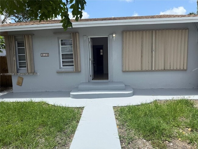 Building Photo - 3110 SW 23rd Terrace Rental