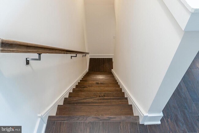 Photo - 2610 Braddock St Unit 1