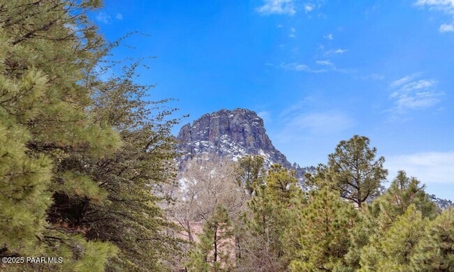 Photo - 1527 Sierry Peaks Dr