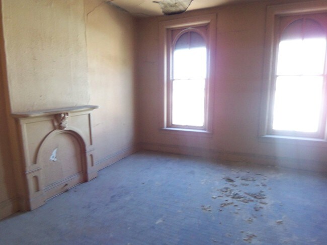 Photo - 319 Connecticut St