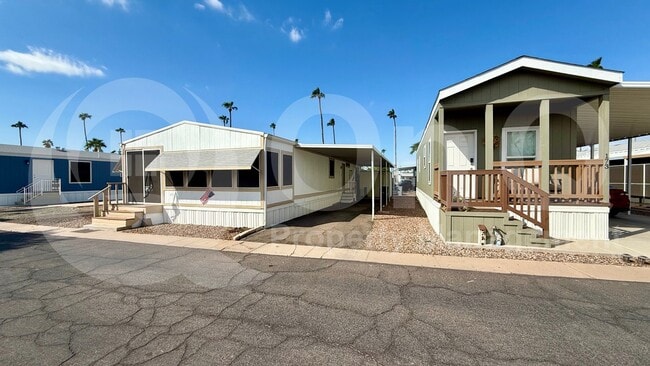 Photo - 2701 E Allred Ave