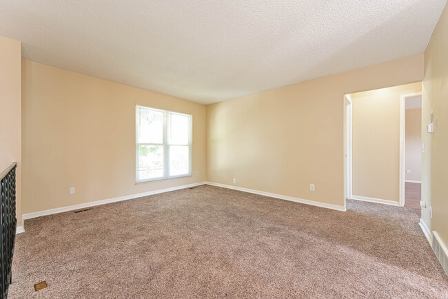 Photo - 1204 S Bahama St House