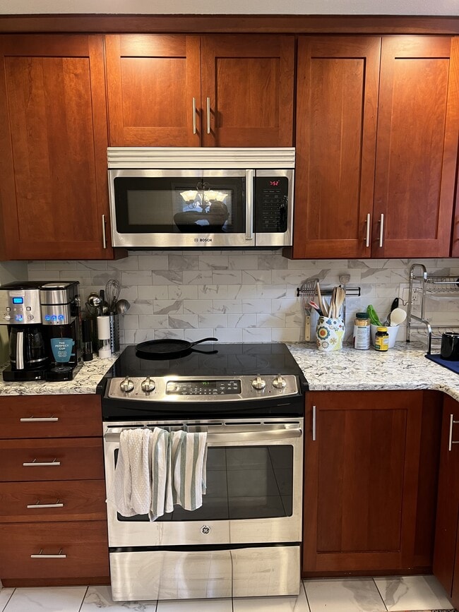 Photo - 27 Burlington Rd