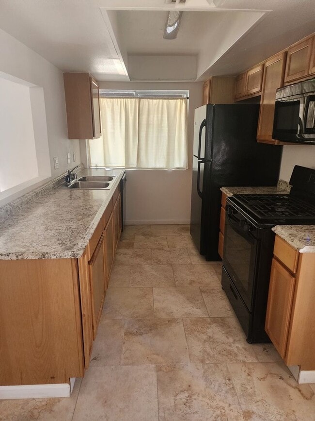 Photo - 3 bedroom/ 2 bath condo 1st floor condo