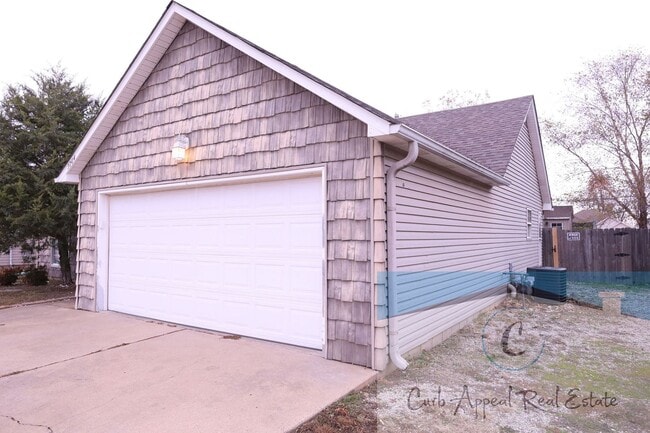 3704 Keely Dr